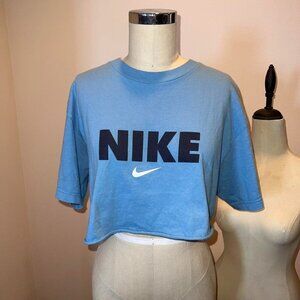 Nike Cropped T-shirt
